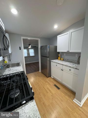 1106 PHILADELPHIA AVE, National Park, NJ 08063
