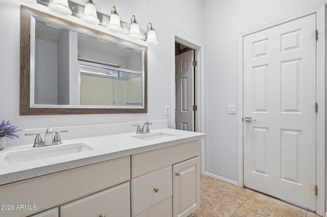 3407 E WAHALLA Lane, Phoenix, AZ 85050