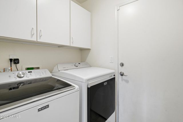 3407 E WAHALLA Lane, Phoenix, AZ 85050