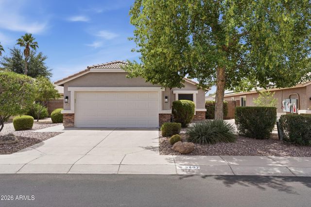 3407 E WAHALLA Lane, Phoenix, AZ 85050