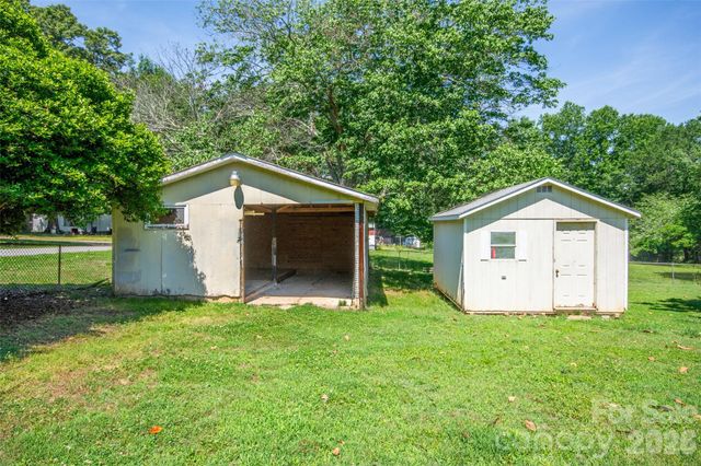 125 Linda Drive, Harmony, NC 28634