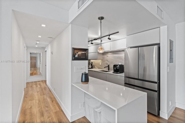 2451 Brickell Ave 21D, Miami, FL 33129