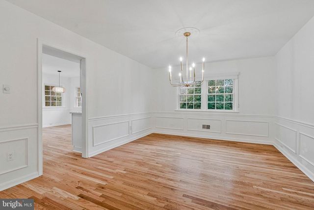 6831 FAIRWAY DR, Mclean, VA 22101