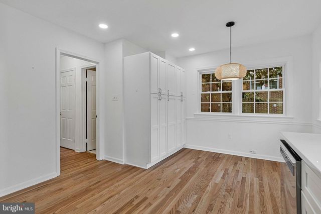 6831 FAIRWAY DR, Mclean, VA 22101