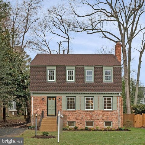 6831 FAIRWAY DR, Mclean, VA 22101