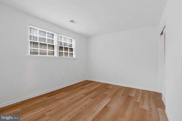 6831 FAIRWAY DR, Mclean, VA 22101