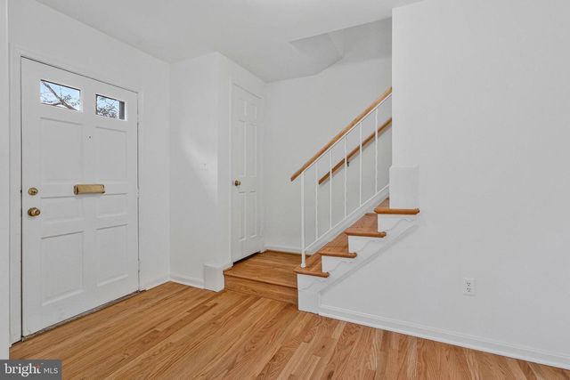 6831 FAIRWAY DR, Mclean, VA 22101