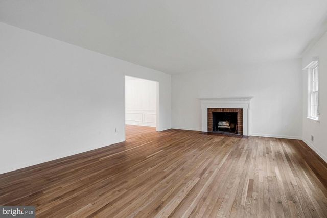 6831 FAIRWAY DR, Mclean, VA 22101