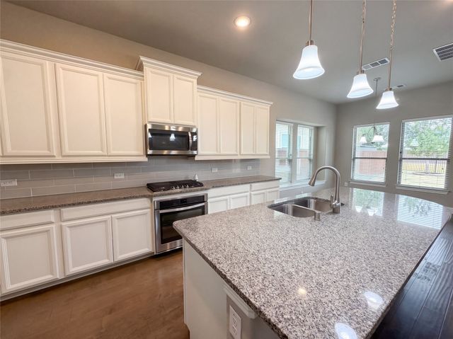 11224 Dusty Trail Court, Flower Mound, TX 76262