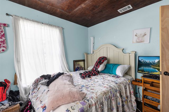 9128 Drake Road, Quinlan, TX 75474
