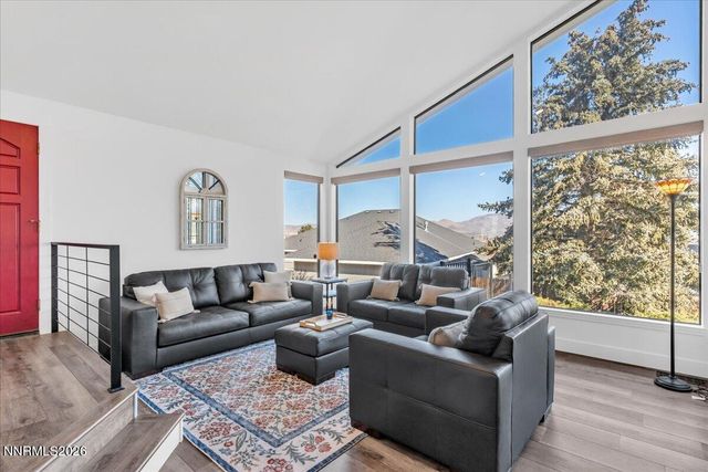 1243 Sharrow Way, Carson City, NV 89703