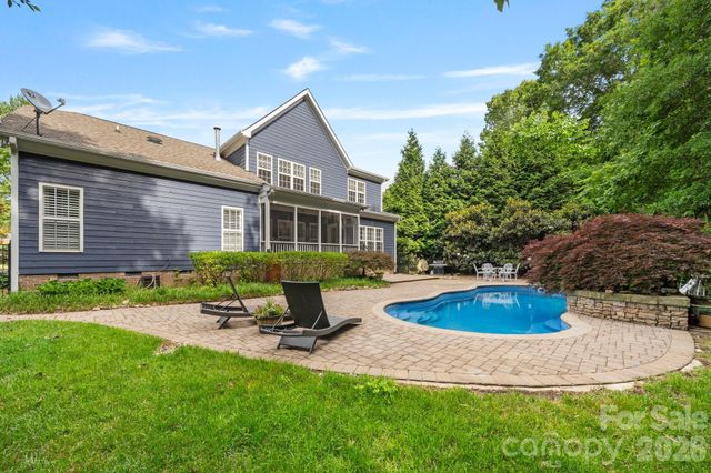 20039 Verlaine Drive, Davidson, NC 28036