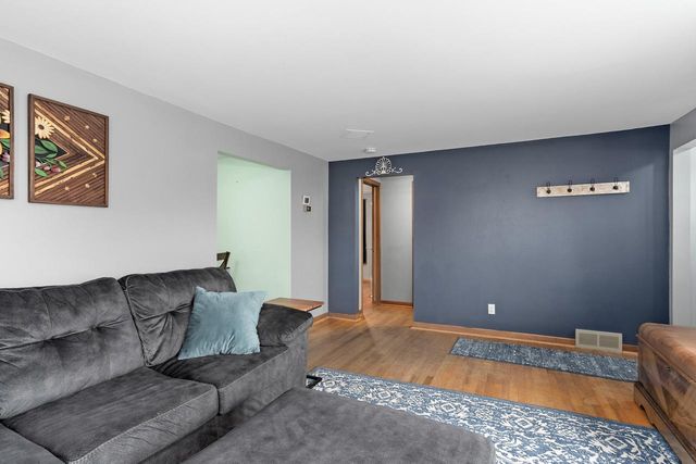 440 Leschinger STREET, Waterloo, WI 53594