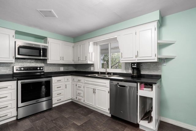 440 Leschinger STREET, Waterloo, WI 53594