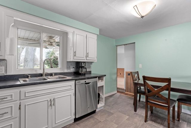 440 Leschinger STREET, Waterloo, WI 53594