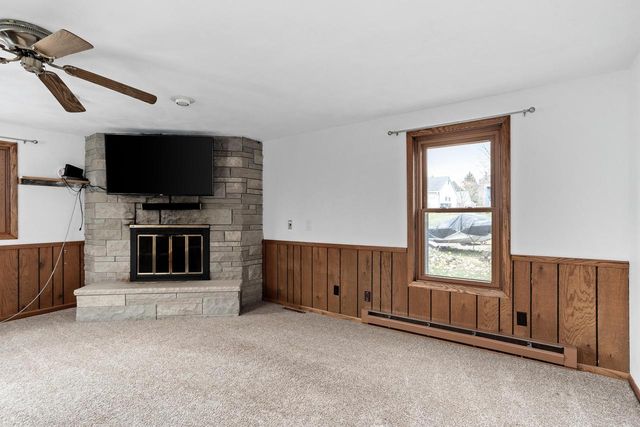 440 Leschinger STREET, Waterloo, WI 53594