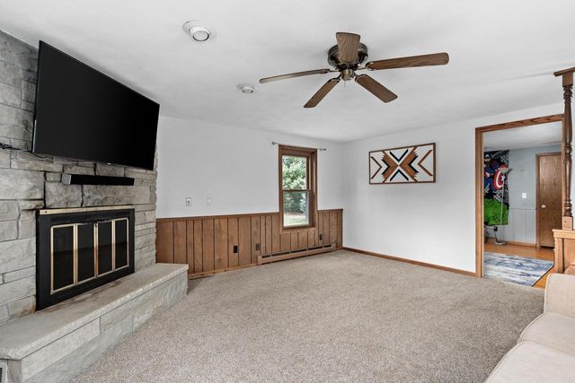 440 Leschinger STREET, Waterloo, WI 53594