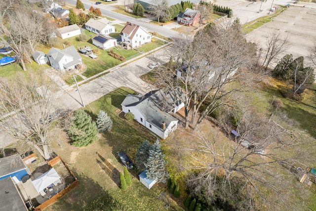 440 Leschinger STREET, Waterloo, WI 53594
