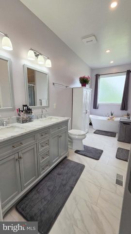8553 IRONSHIRE STATION RD, Berlin, MD 21811
