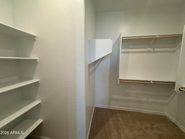 13392 W EAGLE FEATHER Road, Peoria, AZ 85383