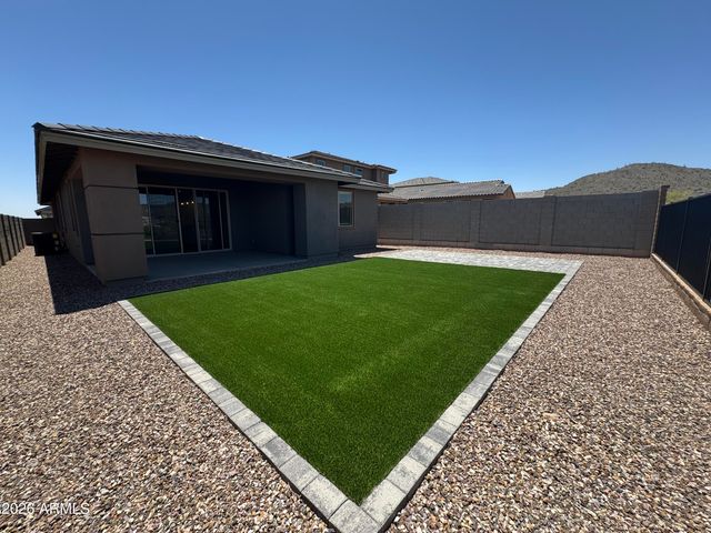 13392 W EAGLE FEATHER Road, Peoria, AZ 85383