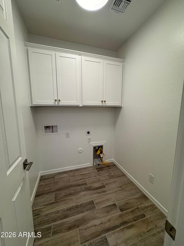 13392 W EAGLE FEATHER Road, Peoria, AZ 85383