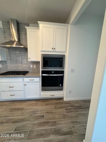 13392 W EAGLE FEATHER Road, Peoria, AZ 85383