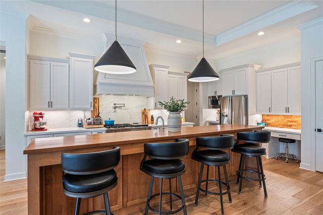 2005 Yellowstone Trail, Friendswood, TX 77546