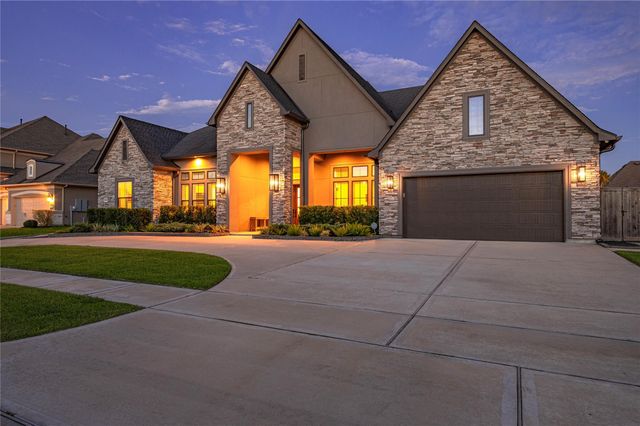 2005 Yellowstone Trail, Friendswood, TX 77546