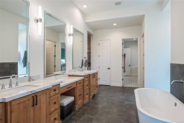 2005 Yellowstone Trail, Friendswood, TX 77546