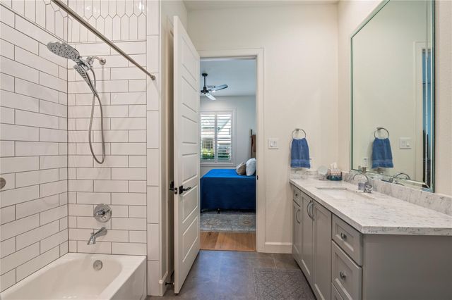 2005 Yellowstone Trail, Friendswood, TX 77546