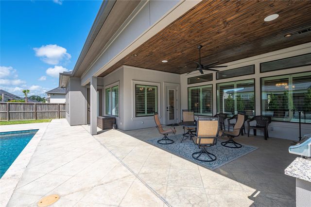 2005 Yellowstone Trail, Friendswood, TX 77546