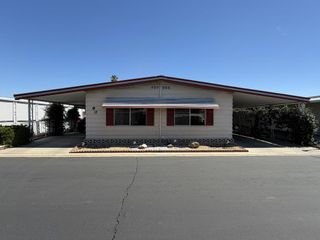 601 N Kirby Street 90, Hemet, CA 92545