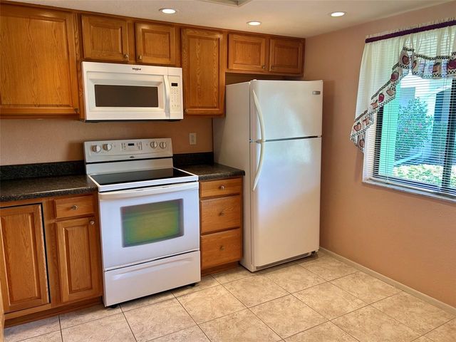 2514 ROYAL PINES CIRCLE 25D, Clearwater, FL 33763