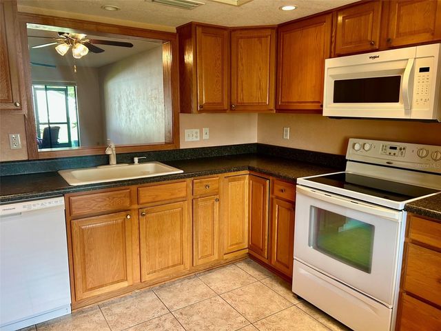 2514 ROYAL PINES CIRCLE 25D, Clearwater, FL 33763