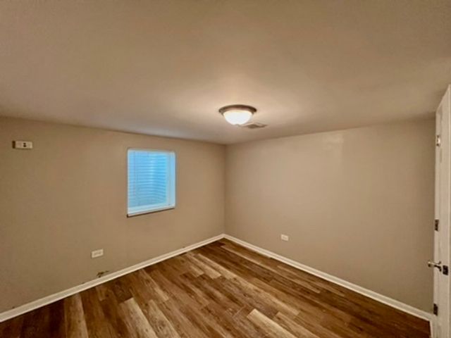 606 E 164th Place, South Holland, IL 60473