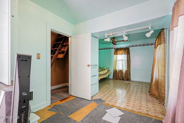 3141 Schneider Road, Toledo, OH 43614