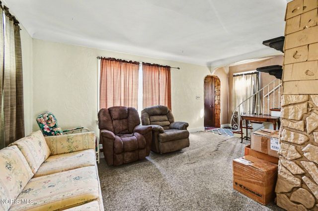 3141 Schneider Road, Toledo, OH 43614