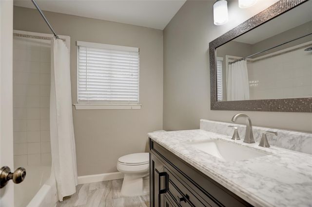 9631 Fairdale Lane, Houston, TX 77063