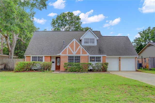 9631 Fairdale Lane, Houston, TX 77063