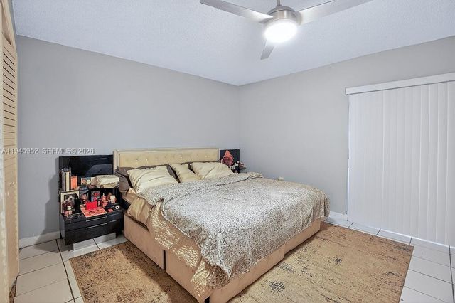 20311 NE 2nd Ave 15, Miami, FL 33179