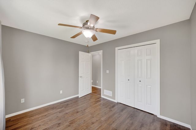 3009 SE Glenstone Drive, Grimes, IA 50111