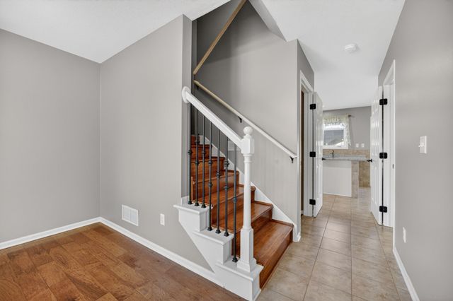 3009 SE Glenstone Drive, Grimes, IA 50111