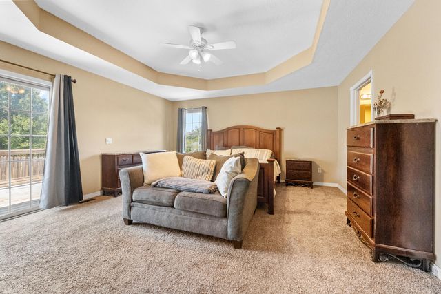 578 S Kingsgate Court, Nixa, MO 65714