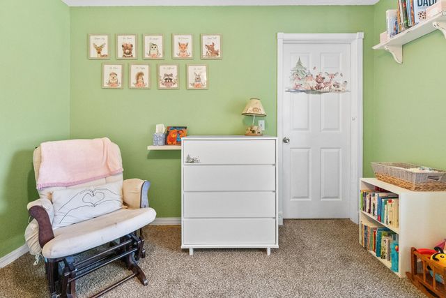 578 S Kingsgate Court, Nixa, MO 65714