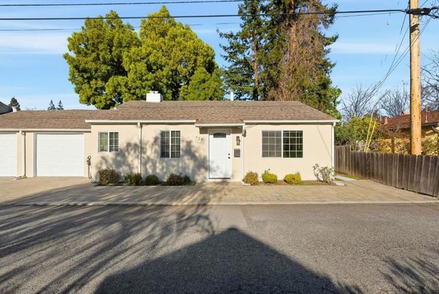 Ellsworth Place, Palo Alto, CA 94306
