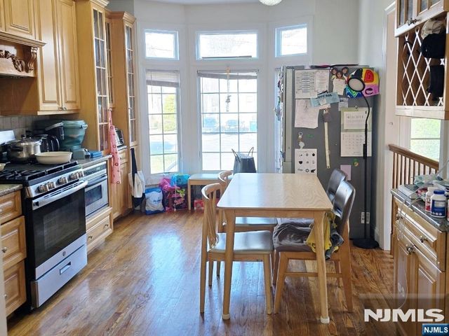22 Mahan Street, Tenafly, NJ 07670