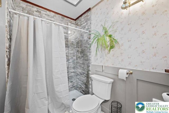 2308 3rd Street, Easton, PA 18042