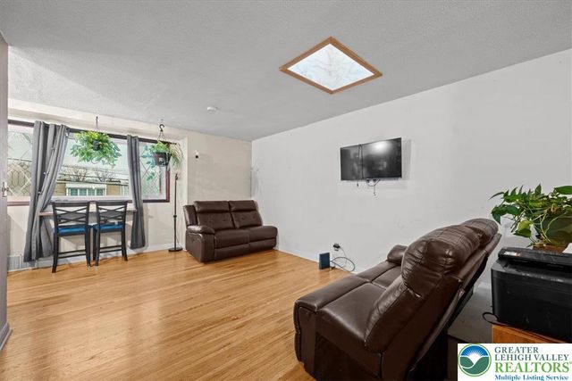 2308 3rd Street, Easton, PA 18042