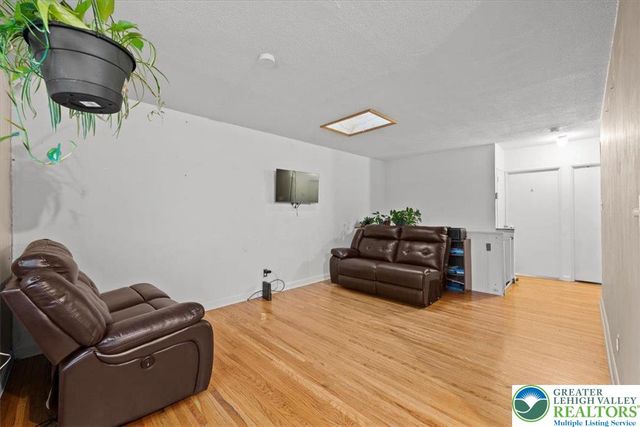 2308 3rd Street, Easton, PA 18042